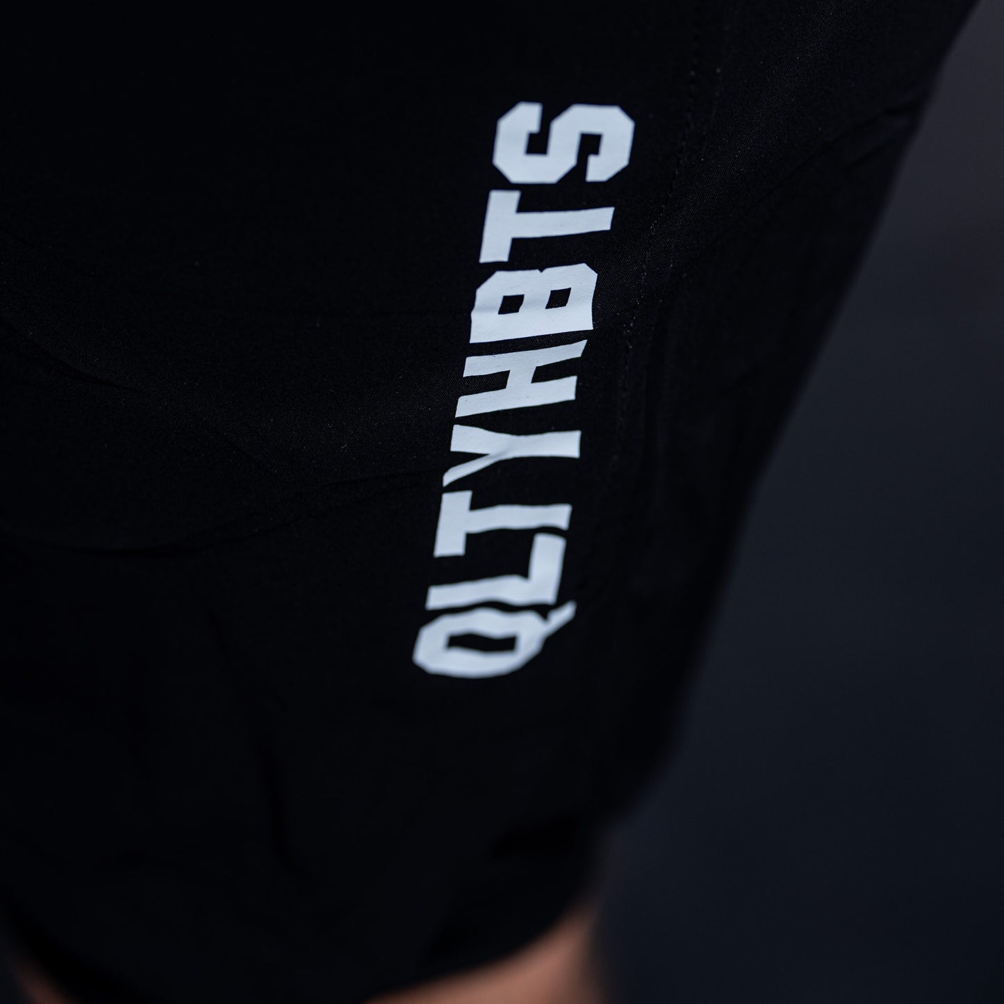 Dynamic Shorts