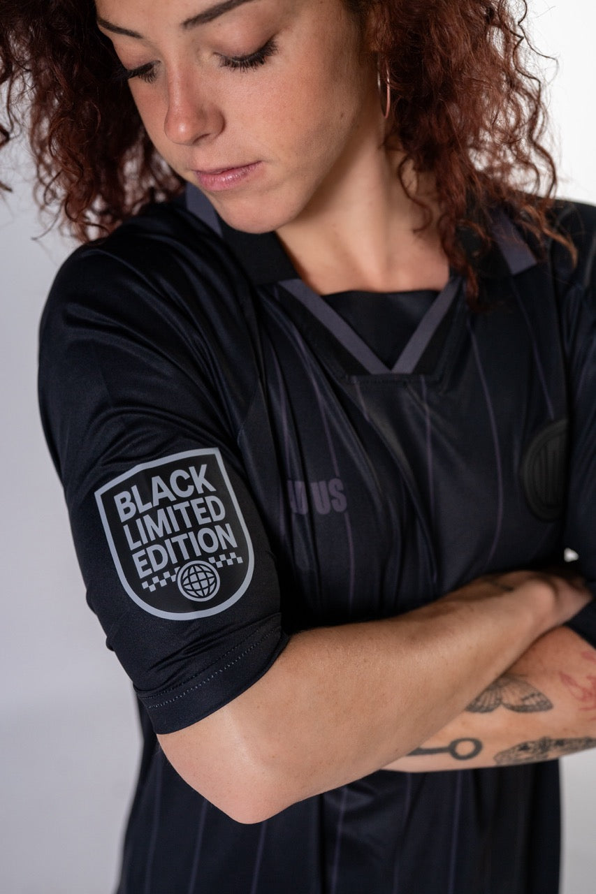 Camiseta Blast From The Past Black Limited Edition