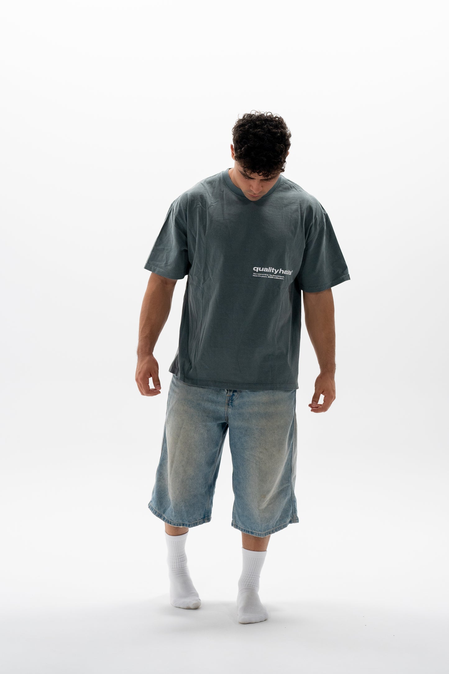5739357
